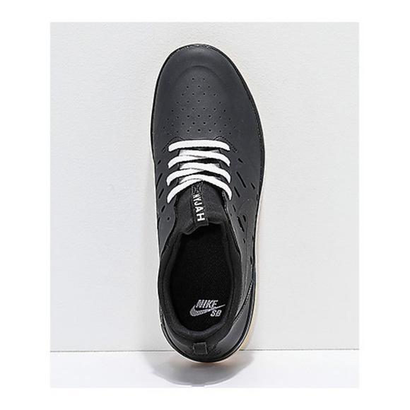 nyjah free black gum